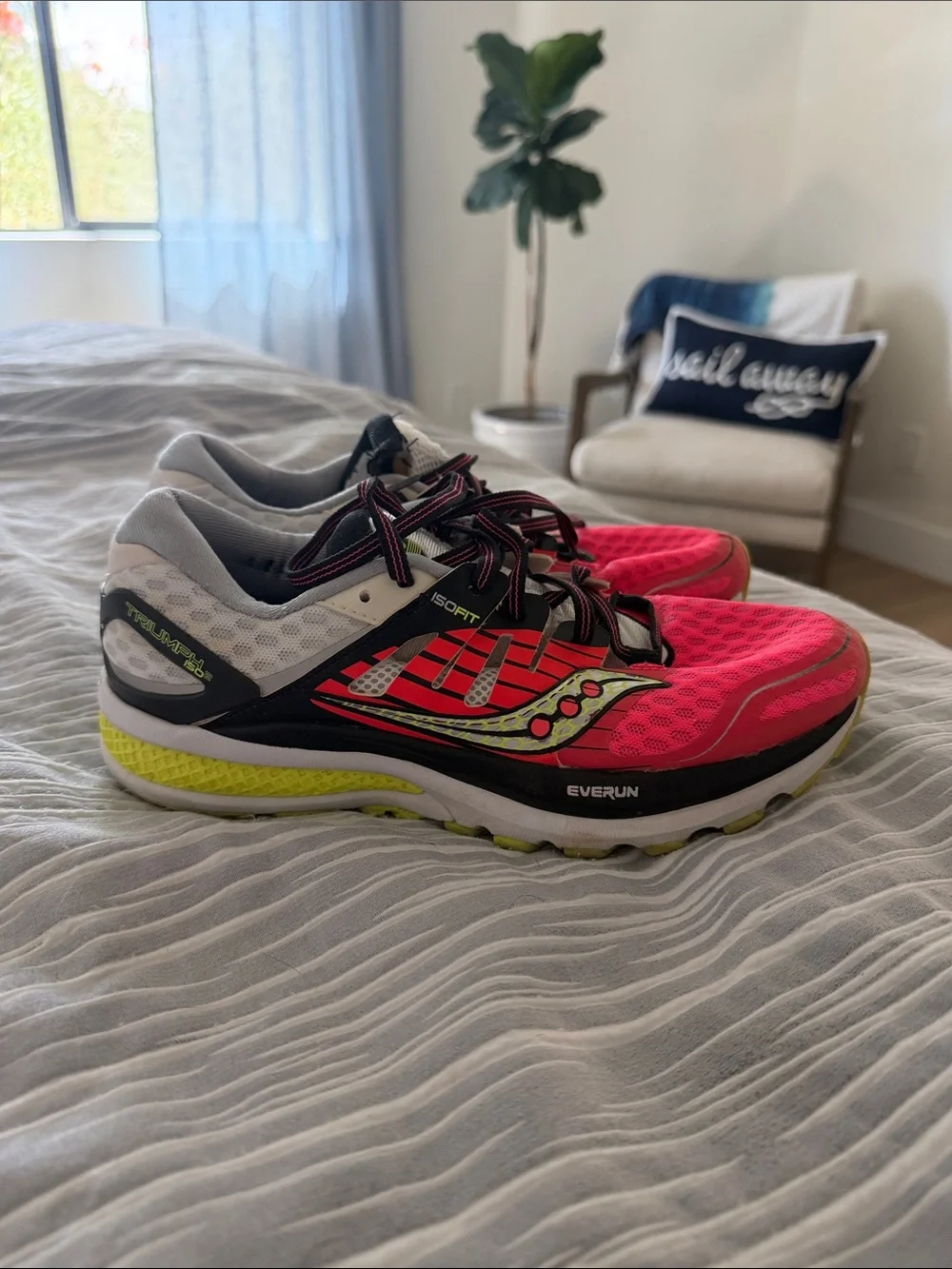 Saucony Women's Hot Pink & Neon Yellow Running Shoes